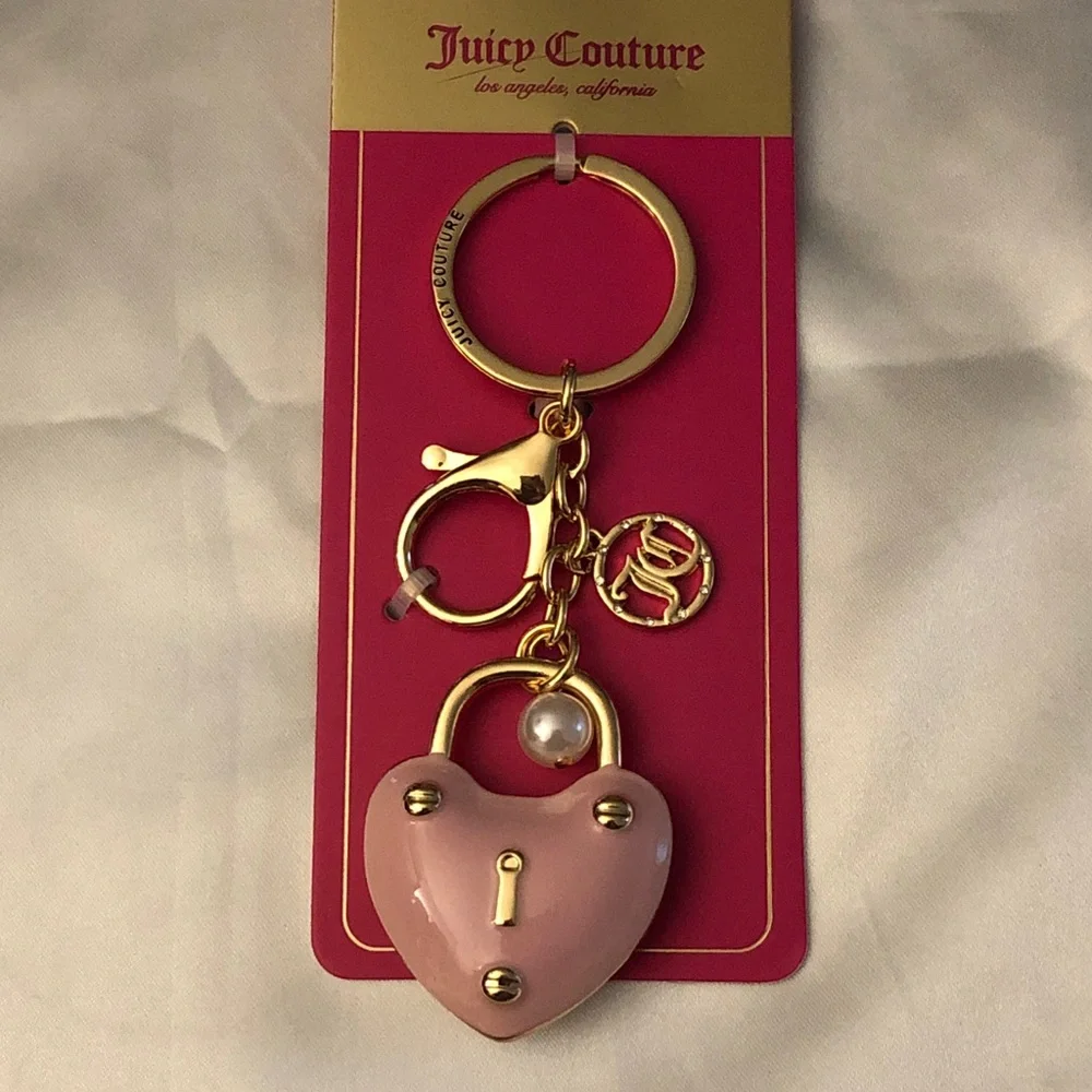 Juicy Couture Gold Tone & Pink Enamel Padlock Heart Keychain Bag Charm NWT
